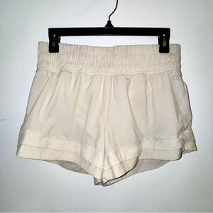 CALIA by Carrie Underwood Cream Athletic Shorts